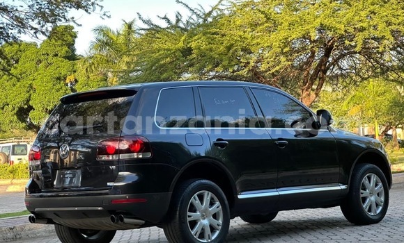Nunua Ilio tumika Volkswagen Touareg Nyeusi Gari ndani ya Dar es Salaam nchini Dar es Salaam Nunua Ilio tumika Volkswagen Touareg Nyeusi Gari ndani ya Dar es Salaam nchini Dar es Salaam
