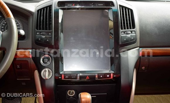 Buy Import Toyota Land Cruiser Black Car in Import - Dubai in Arusha Buy Import Toyota Land Cruiser Black Car in Import - Dubai in Arusha