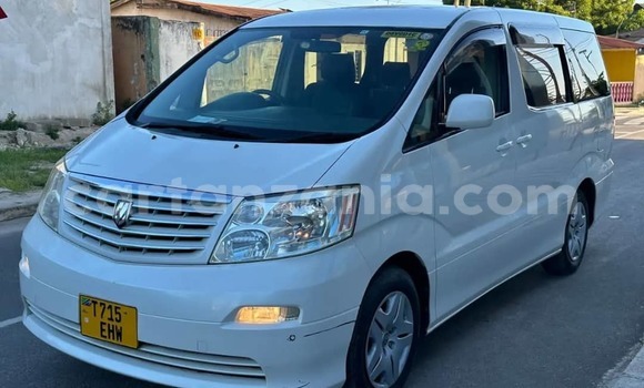 Buy Used Toyota Alphard White Car in Dar es Salaam in Dar es Salaam