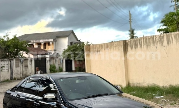 Buy Used Mercedes‒Benz C–Class Black Car in Dar es Salaam in Dar es Salaam Buy Used Mercedes‒Benz C–Class Black Car in Dar es Salaam in Dar es Salaam