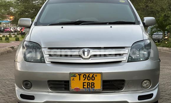 Buy Used Toyota IST Silver Car in Dar es Salaam in Dar es Salaam