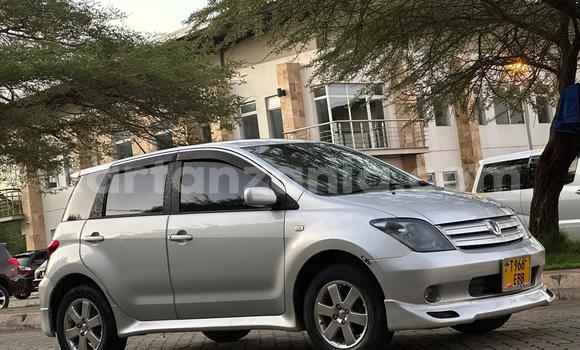 Buy Used Toyota IST Silver Car in Dar es Salaam in Dar es Salaam Buy Used Toyota IST Silver Car in Dar es Salaam in Dar es Salaam