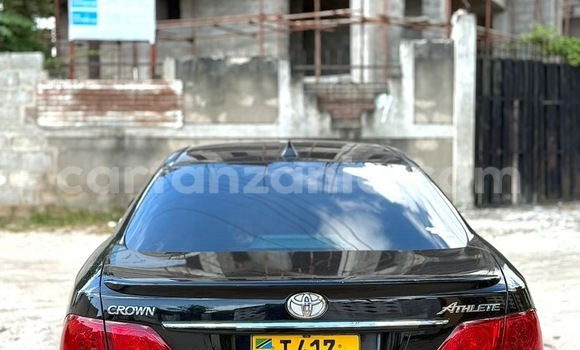 Buy Used Toyota Crown Black Car in Dar es Salaam in Dar es Salaam Buy Used Toyota Crown Black Car in Dar es Salaam in Dar es Salaam