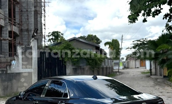 Buy Used Toyota Crown Black Car in Dar es Salaam in Dar es Salaam Buy Used Toyota Crown Black Car in Dar es Salaam in Dar es Salaam