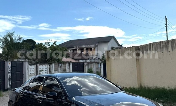 Buy Used Toyota Crown Black Car in Dar es Salaam in Dar es Salaam Buy Used Toyota Crown Black Car in Dar es Salaam in Dar es Salaam