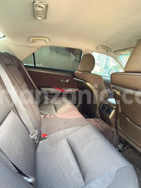 Big with watermark toyota crown dar es salaam dar es salaam 32825