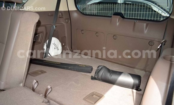 Nunua Imported Lexus GX Nyeupe Gari ndani ya Import - Dubai nchini Arusha Nunua Imported Lexus GX Nyeupe Gari ndani ya Import - Dubai nchini Arusha