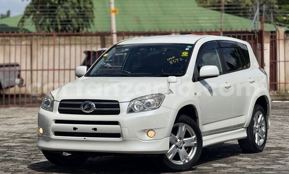 Nunua Ilio tumika Toyota RAV4 Nyeupe Gari ndani ya Dar es Salaam nchini Dar es Salaam Nunua Ilio tumika Toyota RAV4 Nyeupe Gari ndani ya Dar es Salaam nchini Dar es Salaam