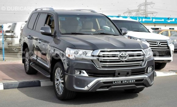 Buy Import Toyota Land Cruiser Other Car in Import - Dubai in Arusha Buy Import Toyota Land Cruiser Other Car in Import - Dubai in Arusha