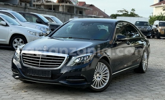 Buy Import Mercedes‒Benz S–Class Black Car in Dar es Salaam in Dar es Salaam Buy Import Mercedes‒Benz S–Class Black Car in Dar es Salaam in Dar es Salaam