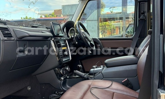 Nunua Imported Mercedes‒Benz G-klasse Nyeusi Gari ndani ya Dar es Salaam nchini Dar es Salaam Nunua Imported Mercedes‒Benz G-klasse Nyeusi Gari ndani ya Dar es Salaam nchini Dar es Salaam