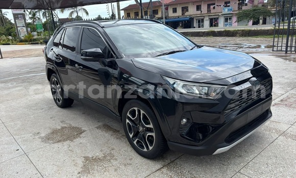 Nunua Imported Toyota RAV4 Nyeusi Gari ndani ya Dar es Salaam nchini Dar es Salaam Nunua Imported Toyota RAV4 Nyeusi Gari ndani ya Dar es Salaam nchini Dar es Salaam