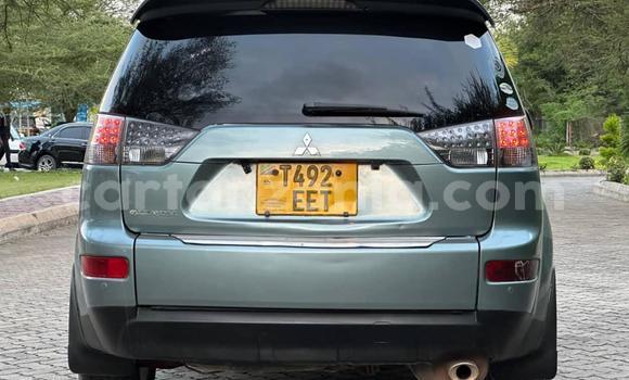 Buy Used Mitsubishi Outlander Blue Car in Dar es Salaam in Dar es Salaam