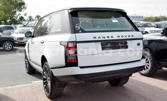 Nunua Imported Land Rover Range Rover Nyeupe Gari ndani ya Import - Dubai nchini Arusha Nunua Imported Land Rover Range Rover Nyeupe Gari ndani ya Import - Dubai nchini Arusha