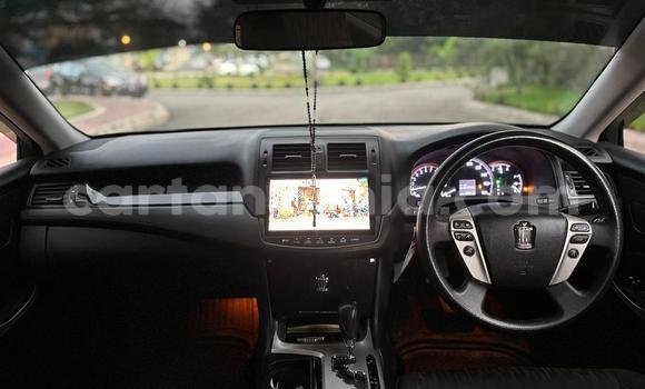 Buy Used Toyota Crown Black Car in Dar es Salaam in Dar es Salaam Buy Used Toyota Crown Black Car in Dar es Salaam in Dar es Salaam