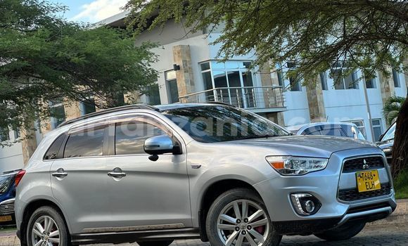 Nunua Ilio tumika Mitsubishi RVR Bluu Gari ndani ya Dar es Salaam nchini Dar es Salaam Nunua Ilio tumika Mitsubishi RVR Bluu Gari ndani ya Dar es Salaam nchini Dar es Salaam
