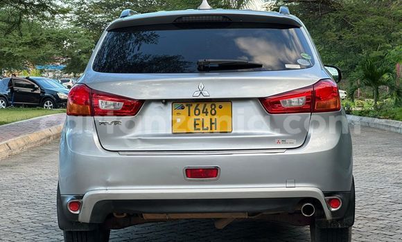 Nunua Ilio tumika Mitsubishi RVR Bluu Gari ndani ya Dar es Salaam nchini Dar es Salaam Nunua Ilio tumika Mitsubishi RVR Bluu Gari ndani ya Dar es Salaam nchini Dar es Salaam