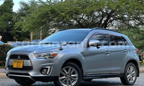 Nunua Ilio tumika Mitsubishi RVR Bluu Gari ndani ya Dar es Salaam nchini Dar es Salaam Nunua Ilio tumika Mitsubishi RVR Bluu Gari ndani ya Dar es Salaam nchini Dar es Salaam