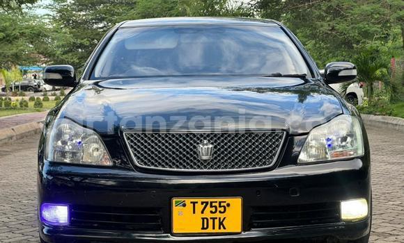 Buy Used Toyota Crown Black Car in Dar es Salaam in Dar es Salaam