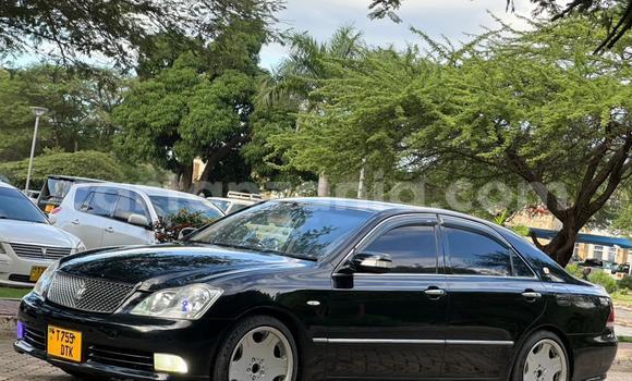 Buy Used Toyota Crown Black Car in Dar es Salaam in Dar es Salaam Buy Used Toyota Crown Black Car in Dar es Salaam in Dar es Salaam