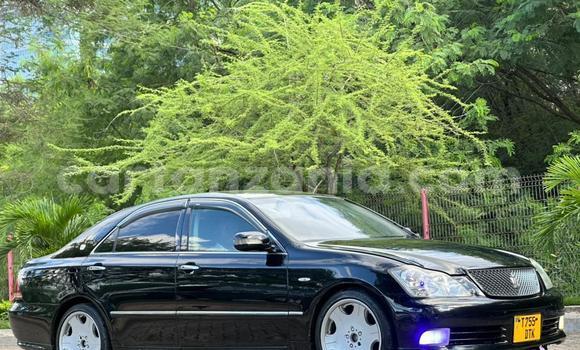 Buy Used Toyota Crown Black Car in Dar es Salaam in Dar es Salaam Buy Used Toyota Crown Black Car in Dar es Salaam in Dar es Salaam