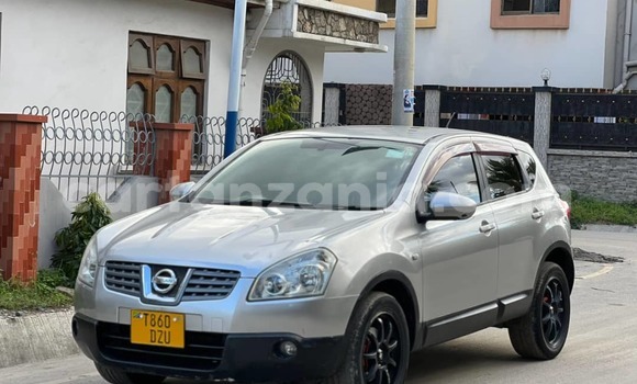 Buy Used Nissan Dualis Silver Car in Dar es Salaam in Dar es Salaam Buy Used Nissan Dualis Silver Car in Dar es Salaam in Dar es Salaam