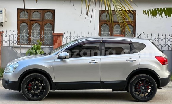 Buy Used Nissan Dualis Silver Car in Dar es Salaam in Dar es Salaam Buy Used Nissan Dualis Silver Car in Dar es Salaam in Dar es Salaam