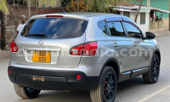 Buy Used Nissan Dualis Silver Car in Dar es Salaam in Dar es Salaam Buy Used Nissan Dualis Silver Car in Dar es Salaam in Dar es Salaam
