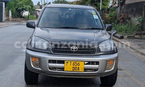 Nunua Ilio tumika Toyota RAV4 Bluu Gari ndani ya Dar es Salaam nchini Dar es Salaam Nunua Ilio tumika Toyota RAV4 Bluu Gari ndani ya Dar es Salaam nchini Dar es Salaam