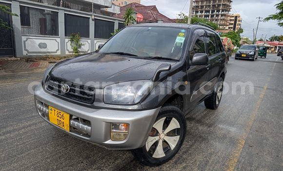 Nunua Ilio tumika Toyota RAV4 Bluu Gari ndani ya Dar es Salaam nchini Dar es Salaam Nunua Ilio tumika Toyota RAV4 Bluu Gari ndani ya Dar es Salaam nchini Dar es Salaam