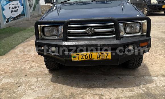 Buy Used Toyota Hilux Blue Car in Dar es Salaam in Dar es Salaam Buy Used Toyota Hilux Blue Car in Dar es Salaam in Dar es Salaam