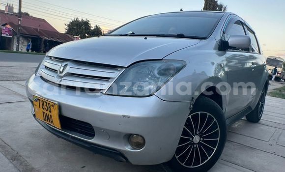 Nunua Ilio tumika Toyota IST Fedha Gari ndani ya Dar es Salaam nchini Dar es Salaam Nunua Ilio tumika Toyota IST Fedha Gari ndani ya Dar es Salaam nchini Dar es Salaam