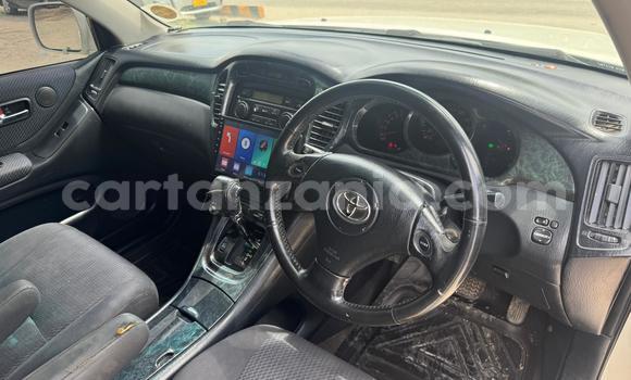 Nunua Ilio tumika Toyota Kluger Nyeupe Gari ndani ya Dar es Salaam nchini Dar es Salaam Nunua Ilio tumika Toyota Kluger Nyeupe Gari ndani ya Dar es Salaam nchini Dar es Salaam