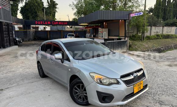 Nunua Imported Subaru Impreza Fedha Gari ndani ya Dar es Salaam nchini Dar es Salaam