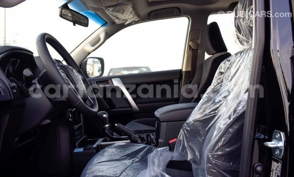 Nunua Imported Toyota Prado Nyeusi Gari ndani ya Import - Dubai nchini Arusha Nunua Imported Toyota Prado Nyeusi Gari ndani ya Import - Dubai nchini Arusha