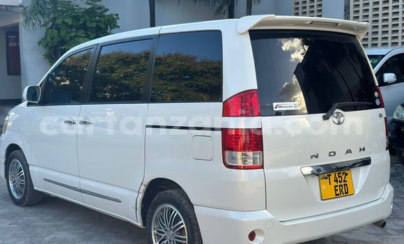 Nunua Ilio tumika Toyota Noah Nyeupe Gari ndani ya Dar es Salaam nchini Dar es Salaam Nunua Ilio tumika Toyota Noah Nyeupe Gari ndani ya Dar es Salaam nchini Dar es Salaam