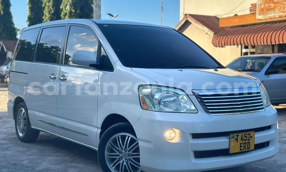 Nunua Ilio tumika Toyota Noah Nyeupe Gari ndani ya Dar es Salaam nchini Dar es Salaam Nunua Ilio tumika Toyota Noah Nyeupe Gari ndani ya Dar es Salaam nchini Dar es Salaam