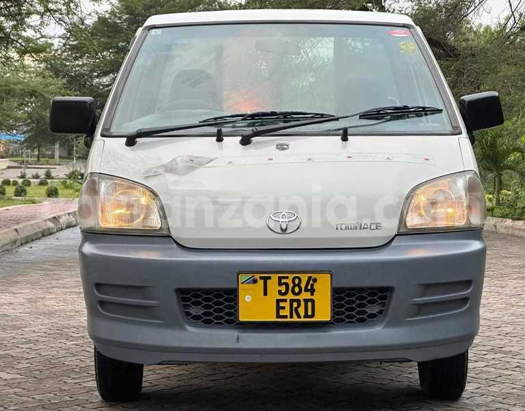 Big with watermark toyota hiace dar es salaam dar es salaam 32914