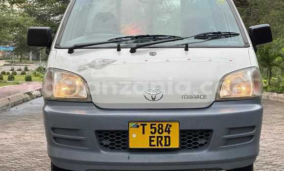 Buy Import Toyota HiAce White Truck in Dar es Salaam in Dar es Salaam Buy Import Toyota HiAce White Truck in Dar es Salaam in Dar es Salaam