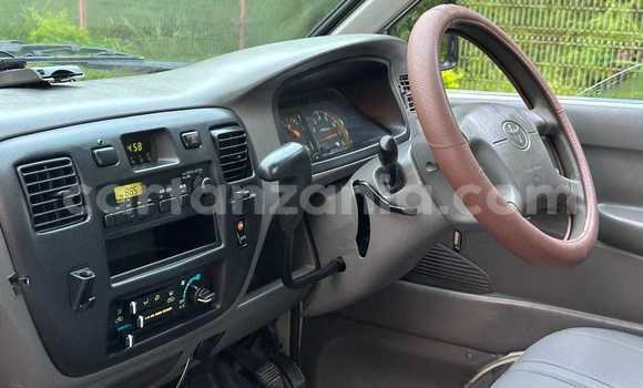 Buy Import Toyota HiAce White Truck in Dar es Salaam in Dar es Salaam Buy Import Toyota HiAce White Truck in Dar es Salaam in Dar es Salaam