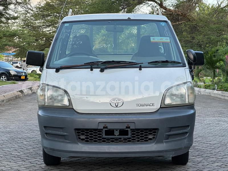 Big with watermark toyota hiace dar es salaam dar es salaam 32915