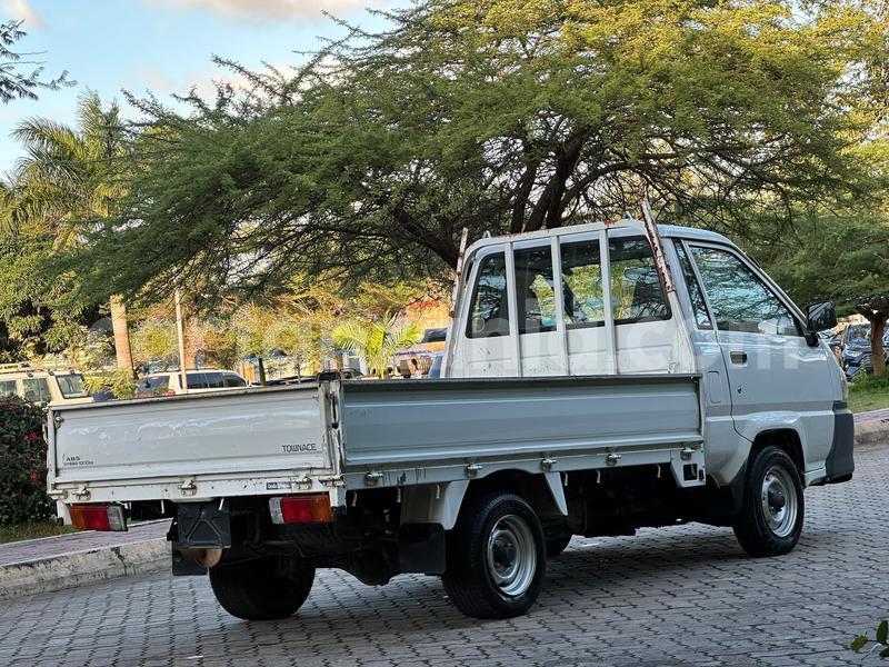 Big with watermark toyota hiace dar es salaam dar es salaam 32915