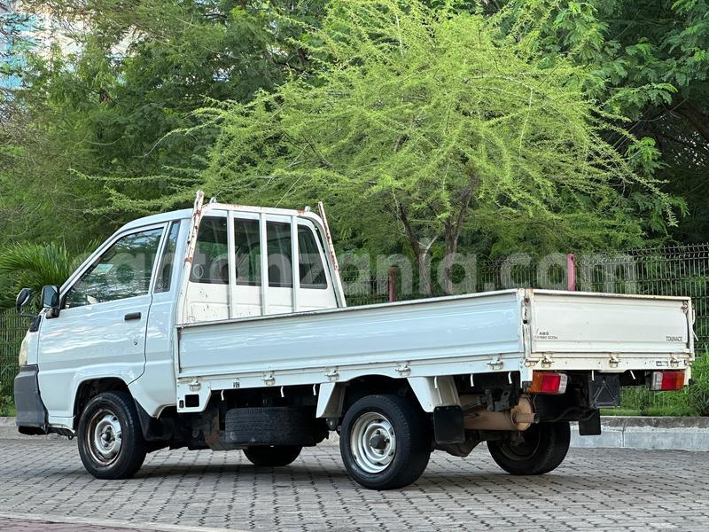 Big with watermark toyota hiace dar es salaam dar es salaam 32915