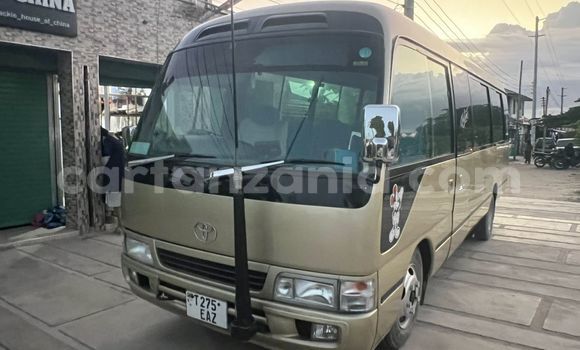 Nunua Ilio tumika Toyota Coaster Nyingine Gari ndani ya Dar es Salaam nchini Dar es Salaam Nunua Ilio tumika Toyota Coaster Nyingine Gari ndani ya Dar es Salaam nchini Dar es Salaam