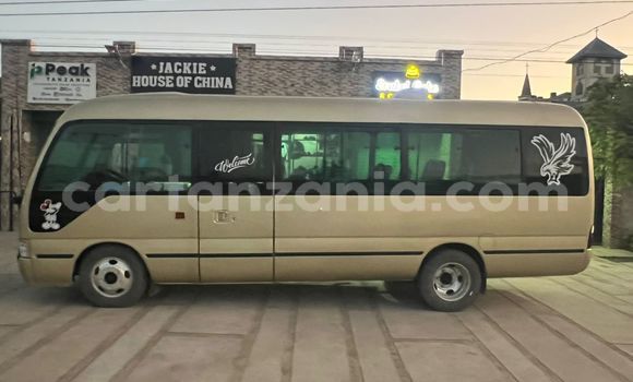 Nunua Ilio tumika Toyota Coaster Nyingine Gari ndani ya Dar es Salaam nchini Dar es Salaam Nunua Ilio tumika Toyota Coaster Nyingine Gari ndani ya Dar es Salaam nchini Dar es Salaam