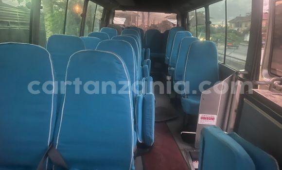 Nunua Ilio tumika Toyota Coaster Nyingine Gari ndani ya Dar es Salaam nchini Dar es Salaam Nunua Ilio tumika Toyota Coaster Nyingine Gari ndani ya Dar es Salaam nchini Dar es Salaam