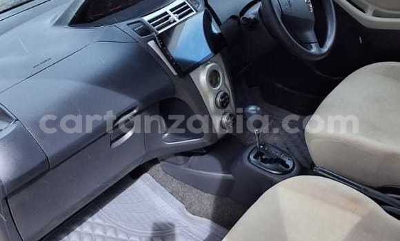 Nunua Ilio tumika Toyota Vitz Nyeusi Gari ndani ya Dar es Salaam nchini Dar es Salaam Nunua Ilio tumika Toyota Vitz Nyeusi Gari ndani ya Dar es Salaam nchini Dar es Salaam