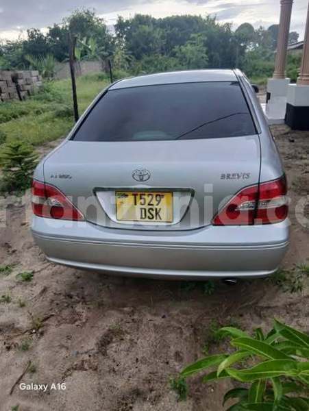 Big with watermark toyota brevis dodoma bahi 32924