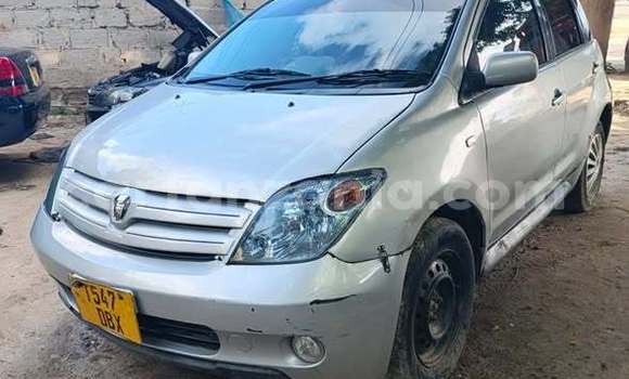Buy Used Toyota IST Other Car in Bahi in Dodoma Buy Used Toyota IST Other Car in Bahi in Dodoma