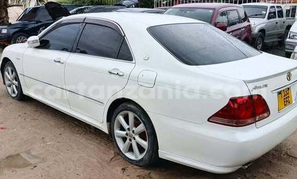 Buy Used Toyota Crown Other Car in Dar es Salaam in Dar es Salaam Buy Used Toyota Crown Other Car in Dar es Salaam in Dar es Salaam